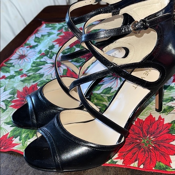 Nine West leather heels size 8 never worn - Picture 3 of 12